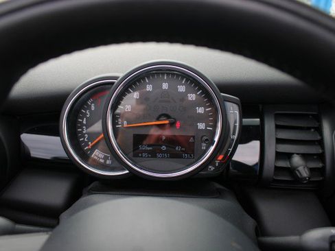 Used 2019 MINI Cooper Convertible FWD image 27