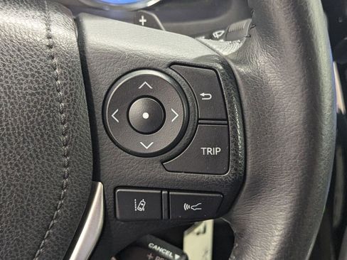 Used 2017 Toyota Corolla SE w/ Carpet Mat Package (TMS) image 19