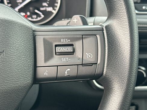 Certified 2025 Nissan Rogue S image 28