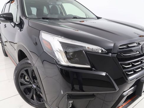 Used 2023 Subaru Forester Sport image 17