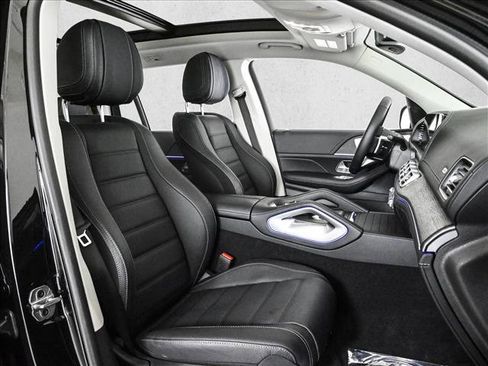 Certified 2026 Mercedes-Benz GLS 450 4MATIC image 24