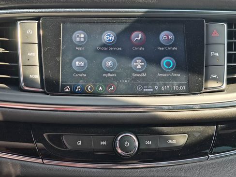 Used 2024 Buick Enclave Avenir w/ Avenir Technology Package AWD/4WD image 16