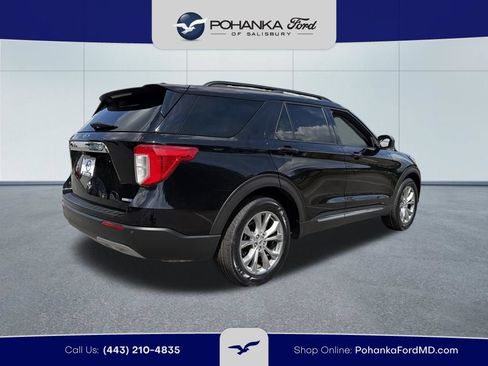 Certified 2020 Ford Explorer XLT w/ Equipment Group 202A AWD/4WD image 5