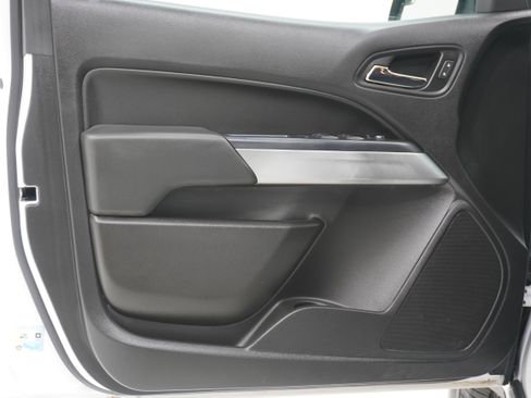 Used 2019 Chevrolet Colorado LT RWD image 13