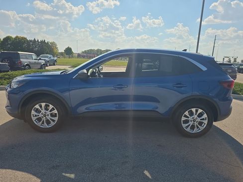 Used 2023 Ford Escape Active image 4