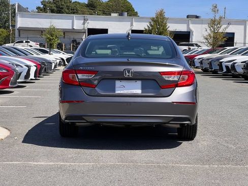 Used 2019 Honda Accord EX-L image 4