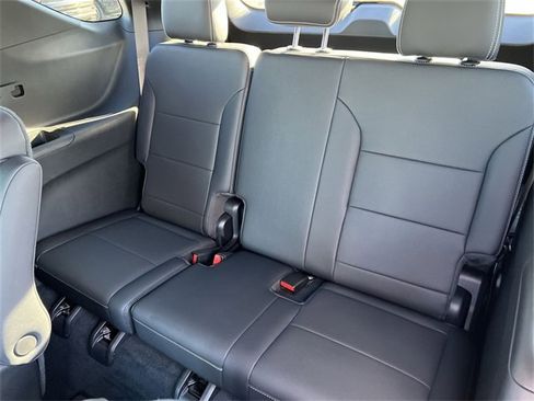 Certified 2024 Chevrolet Traverse LT w/ Trailering Package image 23