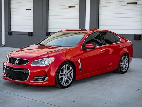 Used 2016 Chevrolet SS image 4
