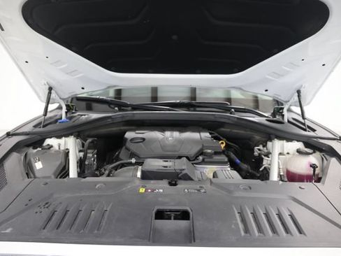 Used 2024 Genesis GV70 2.5T AWD/4WD image 6