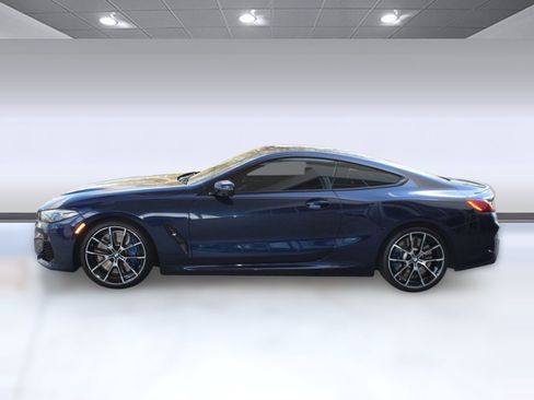 Used 2022 BMW M850i xDrive Coupe w/ Driving Assistance Package AWD/4WD image 2