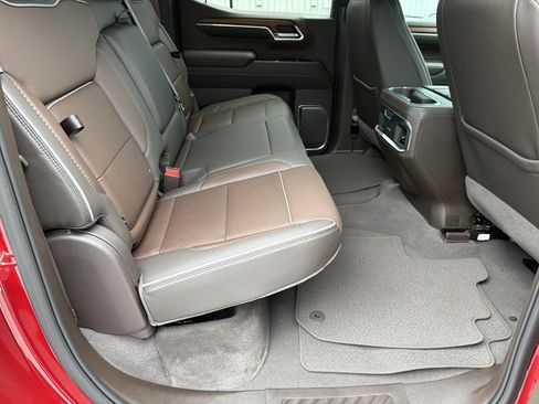 Used 2023 GMC Sierra 1500 Denali RWD image 18