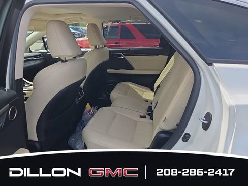 Used 2022 Lexus RX 350L Luxury w/ Cold Weather Package (CT) AWD/4WD image 15