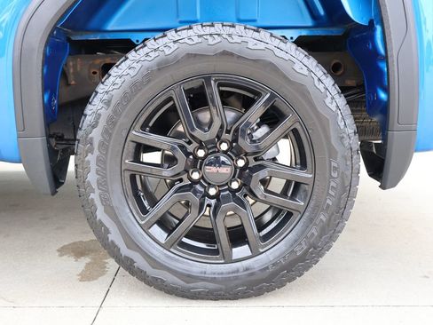 Used 2022 GMC Sierra 1500 Elevation w/ LPO, Elevation Black Package AWD/4WD image 46