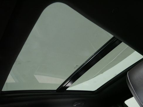 Used 2022 Cadillac XT5 Sportv image 30