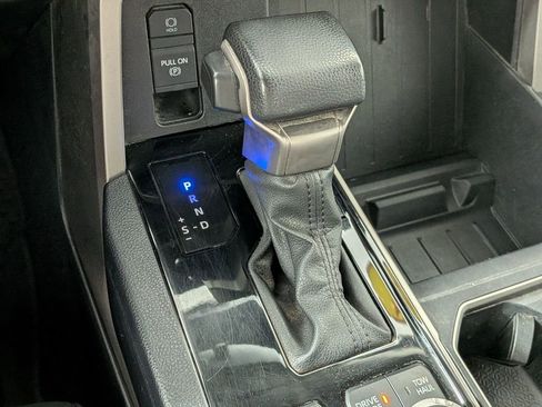 Used 2024 Toyota Tundra SR5 AWD/4WD image 17
