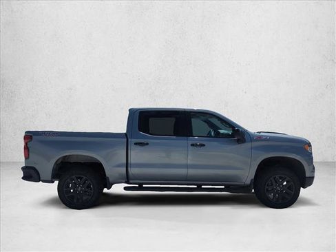 Used 2024 Chevrolet Silverado 1500 LT Trail Boss w/ Convenience Package II image 2