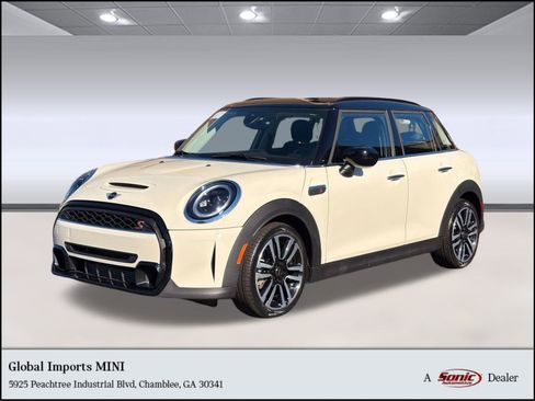 Used 2023 MINI Cooper S image 1