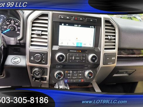 Used 2017 Ford F150 Platinum w/ Equipment Group 701A Luxury AWD/4WD image 23