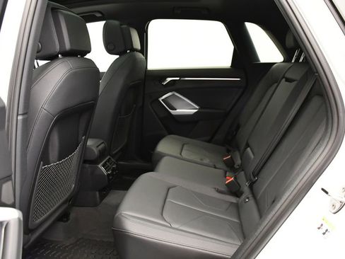 Used 2025 Audi Q3 2.0T Premium w/ Convenience Package image 44