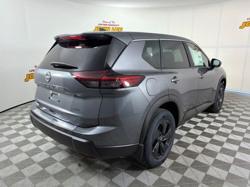 New 2026 Nissan Rogue SV AWD/4WD image 6