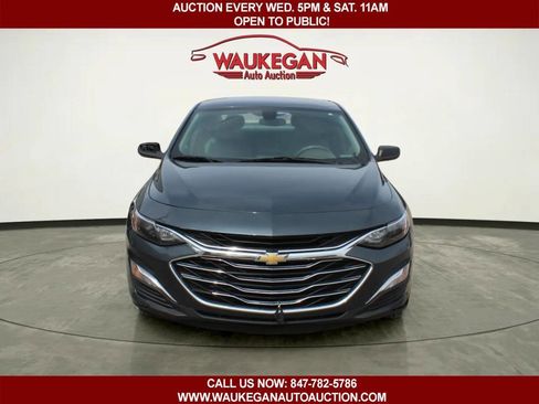Used 2020 Chevrolet Malibu LS FWD image 2
