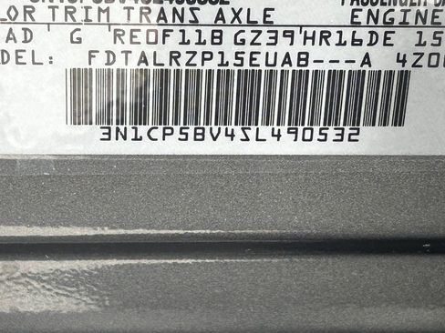 New 2025 Nissan Kicks Play S image 43