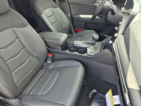 New 2026 Kia Sportage SX AWD/4WD image 15