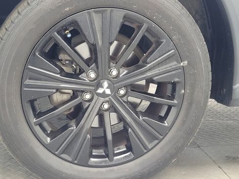 Used 2018 Mitsubishi Eclipse Cross LE AWD/4WD image 31