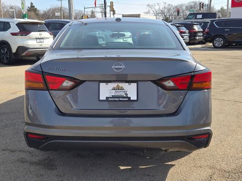 Used 2025 Nissan Altima 2.5 S image 11