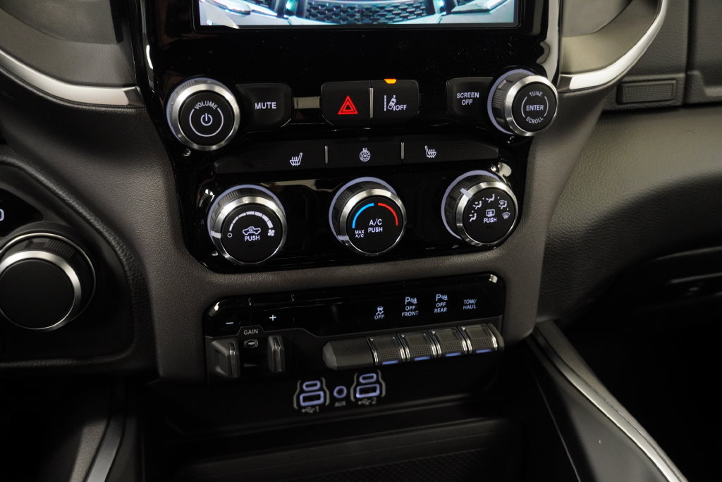 New 2026 RAM 1500 Big Horn AWD/4WD image 23