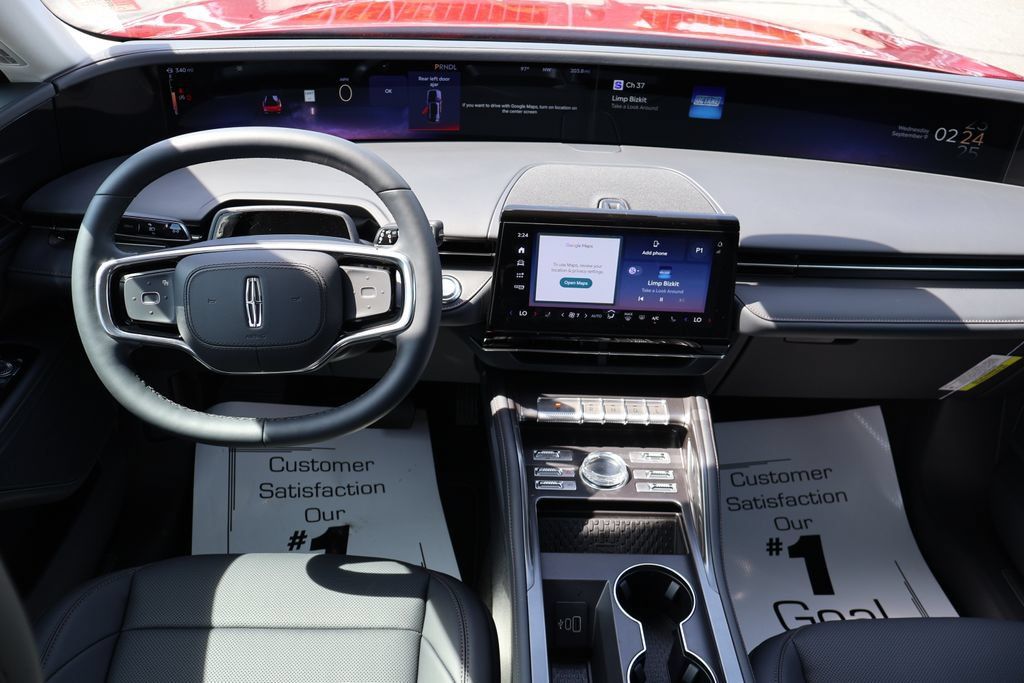 New 2026 Lincoln Nautilus Premier AWD/4WD image 6