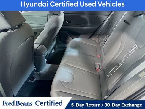 Used 2025 Hyundai Elantra SEL FWD image 20