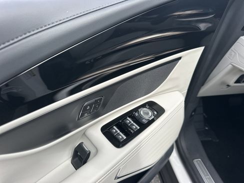 New 2026 Lincoln Nautilus Premier w/ Jet Appearance Package image 16