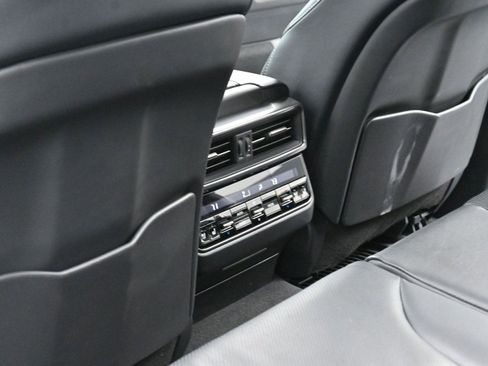 Used 2024 Lexus LX 600 F Sport image 35