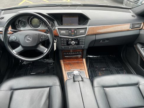 Used 2010 Mercedes-Benz E 350 4MATIC Sedan w/ Premium 1 Pkg image 30