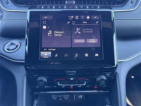 Used 2025 Jeep Grand Cherokee Laredo X image 19