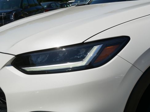 Used 2025 Honda HR-V LX image 16