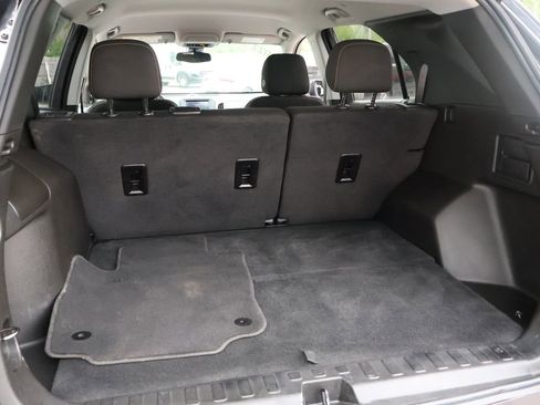 Used 2022 Chevrolet Equinox LT FWD image 10