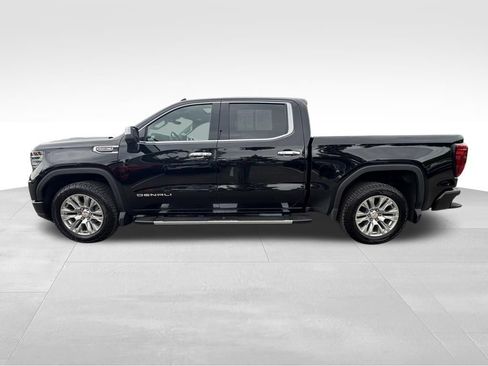 Used 2024 GMC Sierra 1500 Denali w/ Technology Package AWD/4WD image 15