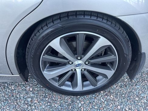 Used 2016 Subaru Legacy 2.5i Limited image 3
