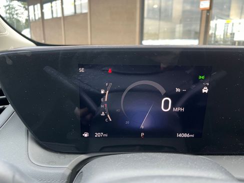 Used 2025 Buick Encore GX Preferred image 10