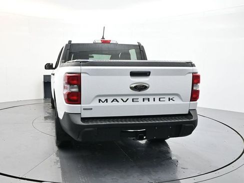 Used 2023 Ford Maverick XLT w/ Black Appearance Package image 9