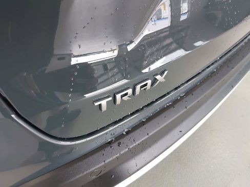New 2026 Chevrolet Trax LT w/ Driver Confidence Package image 32