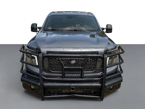 Used 2018 Nissan Titan SL w/ Midnight Edition AWD/4WD image 47