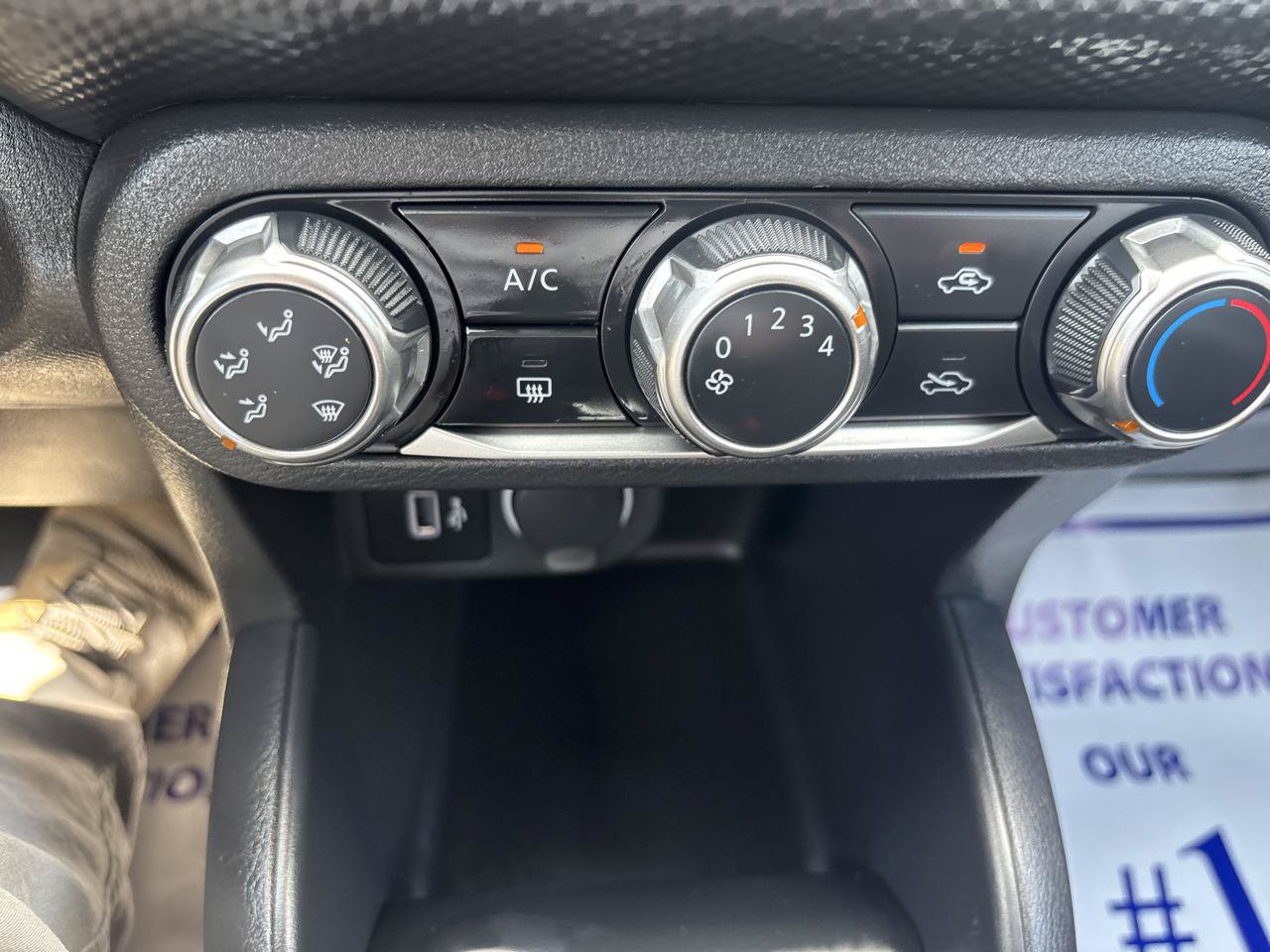 Used 2025 Nissan Kicks Play S FWD image 18