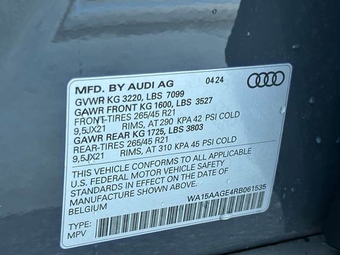 Certified 2024 Audi Q8 e-tron Premium Plus w/ Premium Plus Package image 82