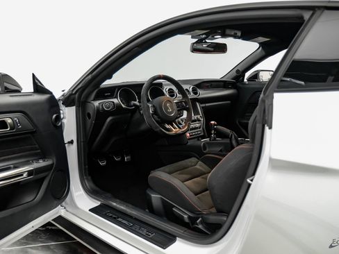 Used 2016 Ford Mustang Shelby GT350R w/ GT350R Equipment Group 920A image 33