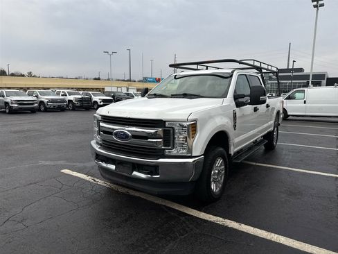 Used 2019 Ford F250 XLT image 4