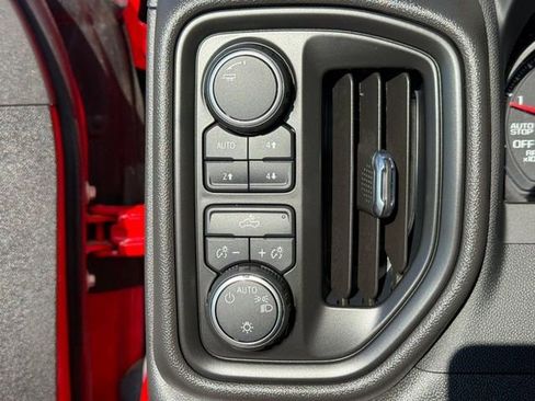 Certified 2023 Chevrolet Silverado 1500 Custom Trail Boss w/ LPO, Dark Essentials Package image 21