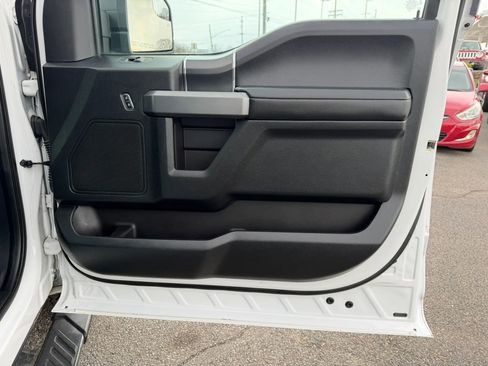 Used 2018 Ford F150 XLT w/ Equipment Group 302A Luxury image 28